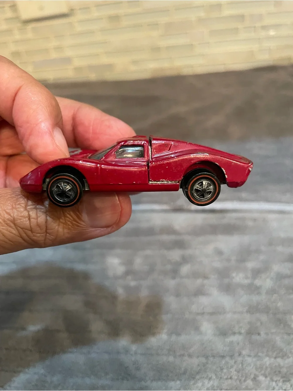 Vintage 1968 HOT WHEELS REDLINE FORD MARK IV Red USA *Nice